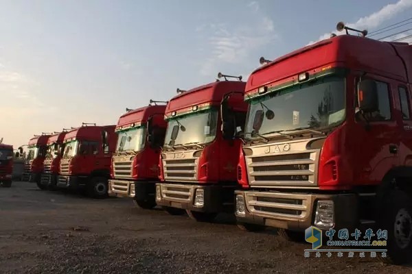 江淮格爾發牽引車