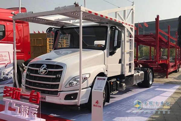 東風柳汽乘龍T5