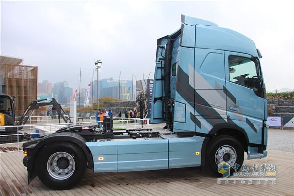 沃爾沃卡車側面