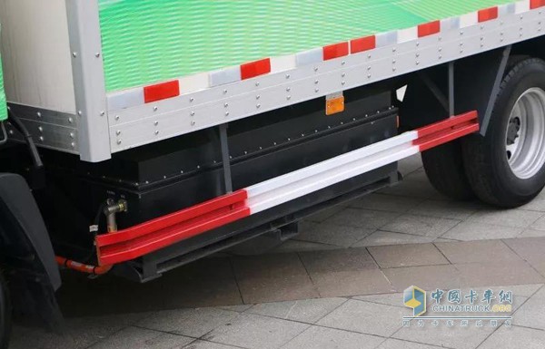 乘龍途鈴純電動輕卡高品質動力電池,超級續航