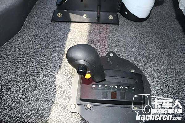 來(lái)自法士特的6檔自動(dòng)變速箱