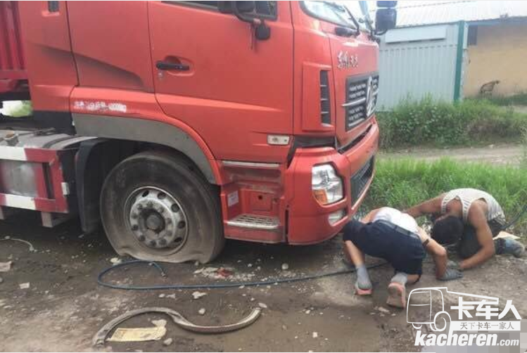 一閉一睜兩世界，“疲勞駕駛”怎杜絕？