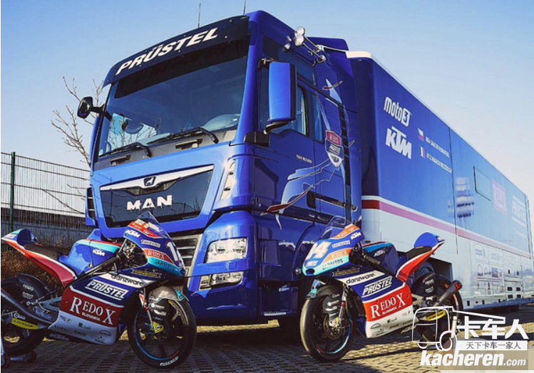 看看歐洲賽車隊的拖掛卡車，都是高端貨