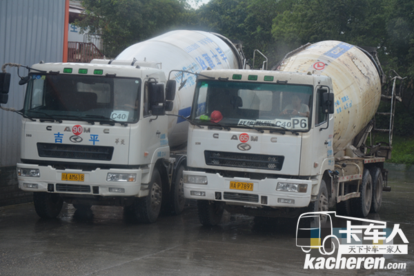 從這八年多的使用情況來看,華菱星馬混凝土攪拌車的整體運輸效率不錯