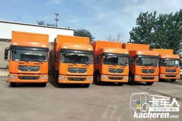 石家莊某物流運輸公司批量采購的東風輕卡