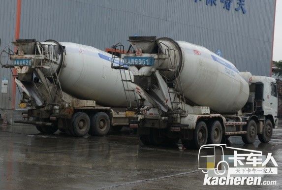 吉平建材公司陸續采購了39臺華菱星馬混凝土攪拌車