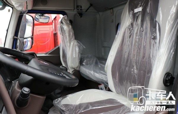 乘龍H5快運房車座椅