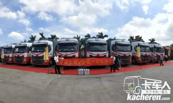 東風康明斯動力乘龍汽車交付客戶