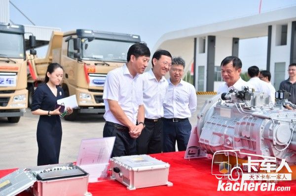 開沃汽車零部件展示