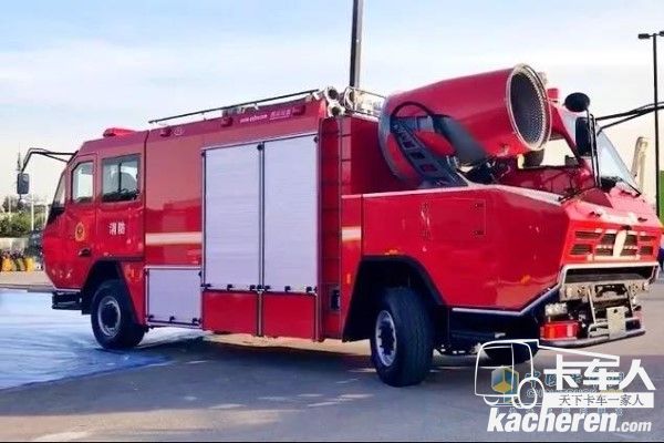 “全能神兵利器”——雙頭消防車