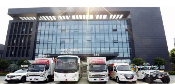 東風火炬傳遞用車車隊全力保障第七屆軍運會活動要求