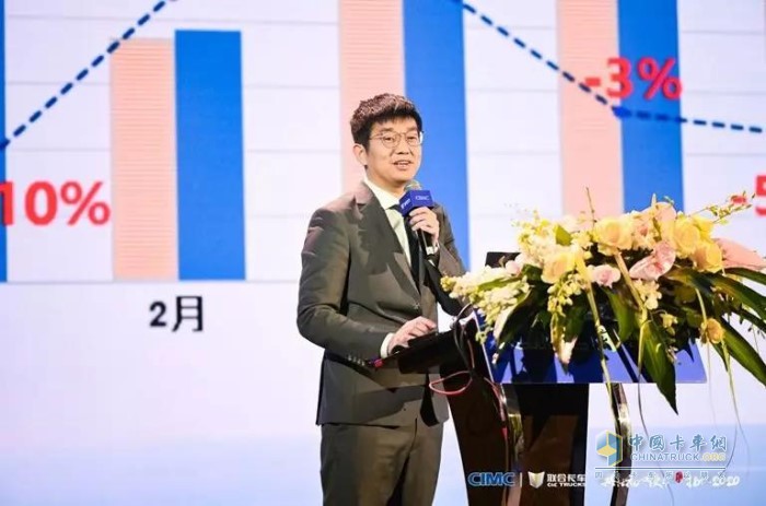 聯合卡車營銷公司總經理助理周孝恩