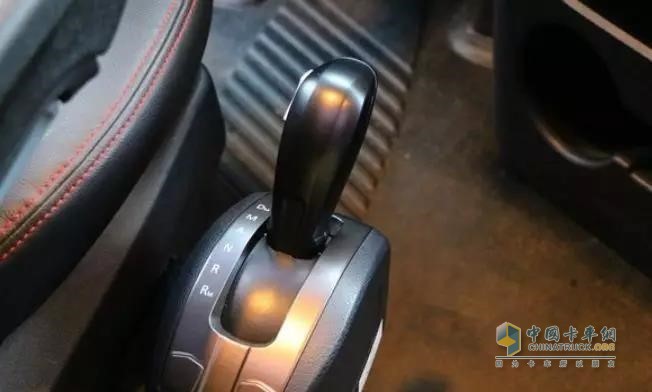 江淮格爾發K7搭載ZF Traxon AMT變速箱