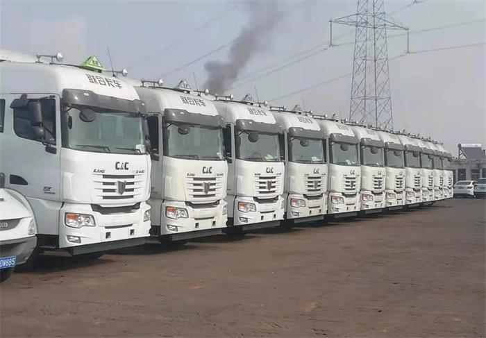 榆林氣化基地的聯合U+系牽引車