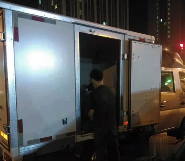 福田祥菱 載貨車