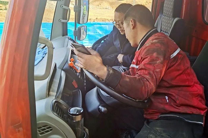 東風輕型車  “真美滿”服務 3小時必達