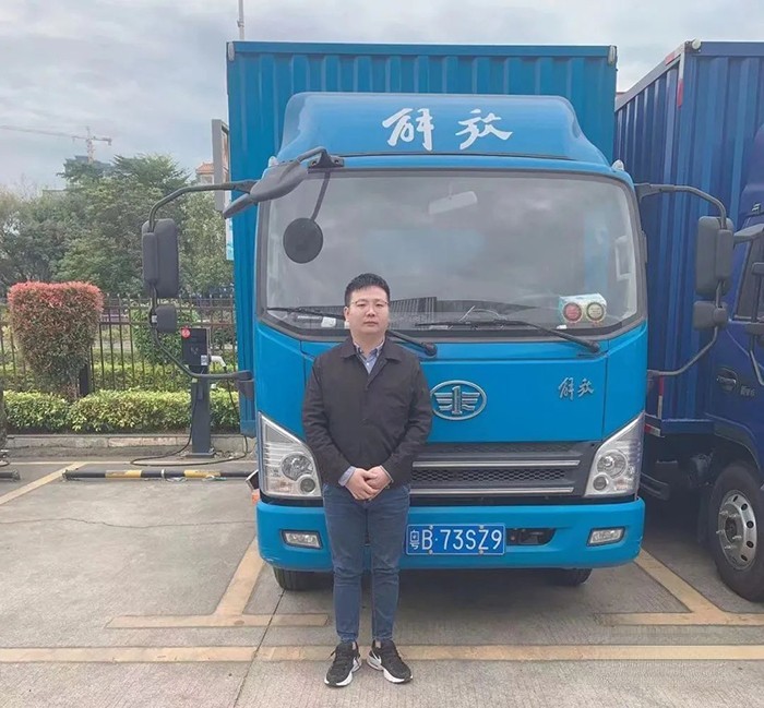 解放動力,勁威,發動機