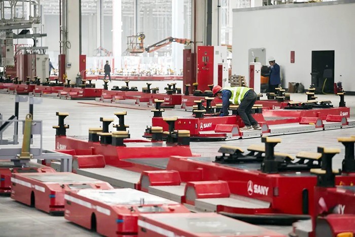 三一集團 智聯重卡產業園 整車批量下線