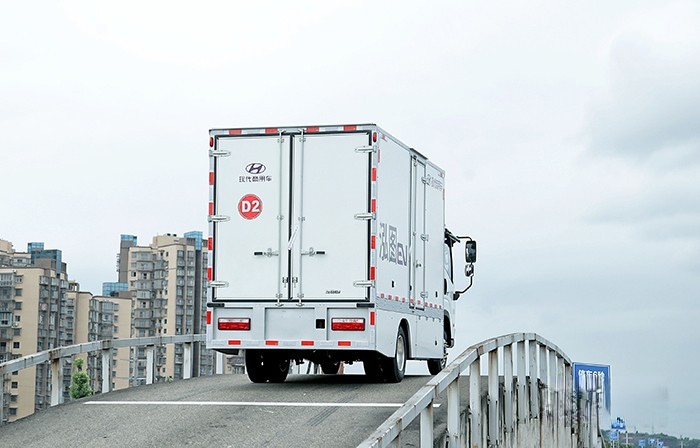 恭喜！泓圖EV榮獲企業(yè)標(biāo)準(zhǔn)“領(lǐng)跑者”稱號(hào)