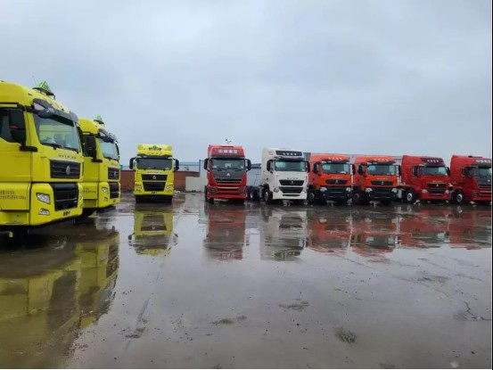 中國重汽始終以“親人服務(wù)”不斷刷新商用車行業(yè)服務(wù)標準