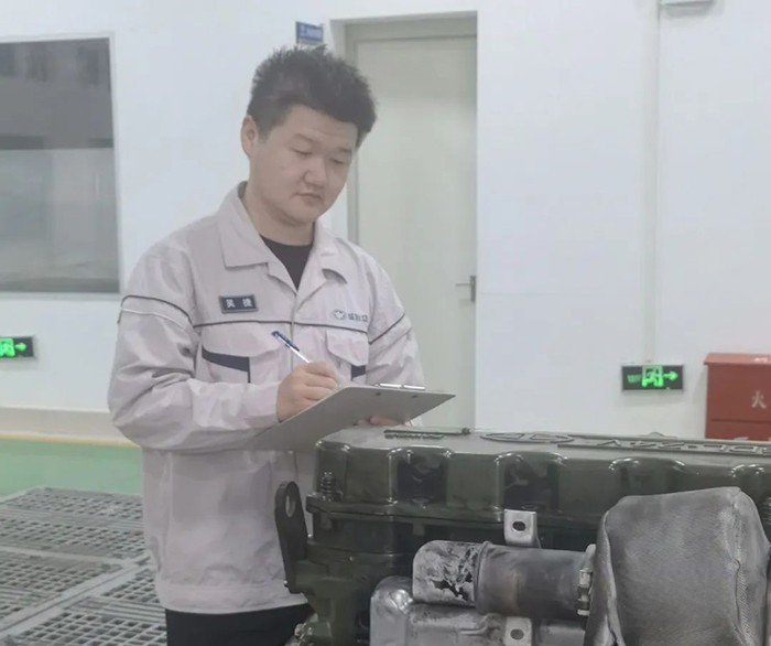 解放動(dòng)力,發(fā)動(dòng)機(jī)事業(yè)部