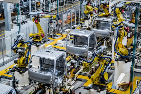 新港生產(chǎn)基地焊裝全自動化車間