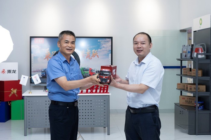 東風柳汽—柳職院產教融合基地開業儀式