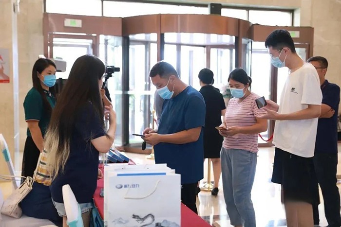 解放動(dòng)力 國六 發(fā)動(dòng)機(jī)