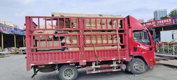 三志潤豐達快運公司