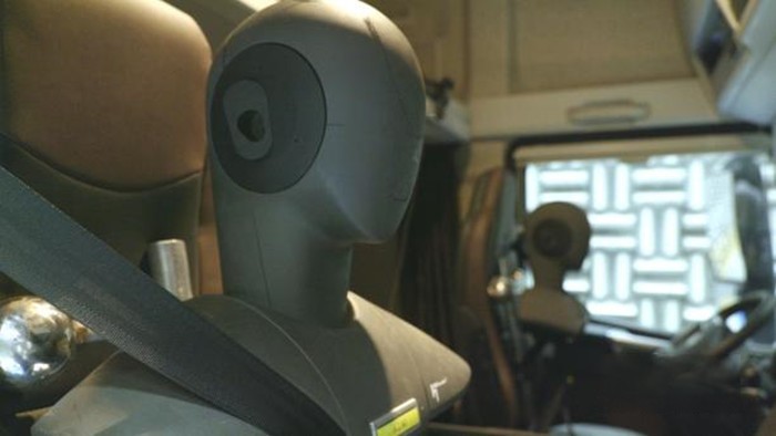 國內首例重卡實車氣動聲學風洞試驗