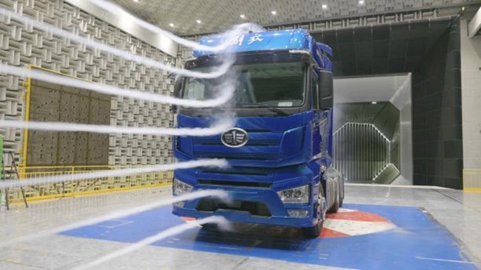 國內首例重卡實車氣動聲學風洞試驗