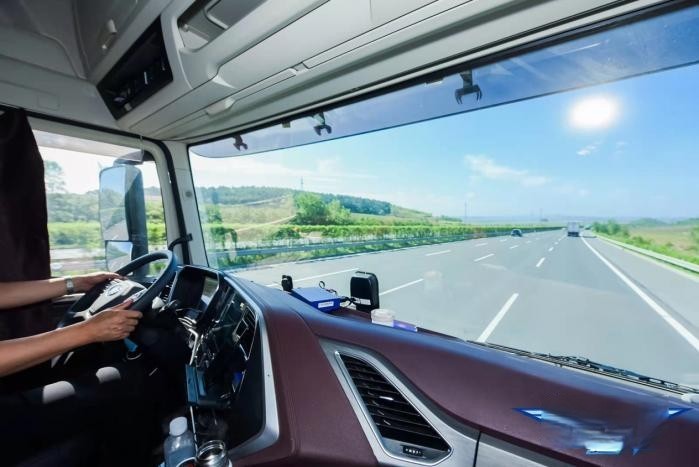 買車必須“一把手”卡嫂說了算?解放鷹途有這個殺手锏