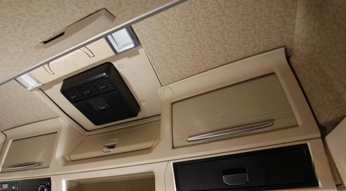 大運(yùn)V9重卡