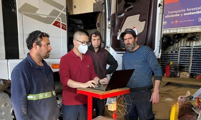 解放動力,發動機