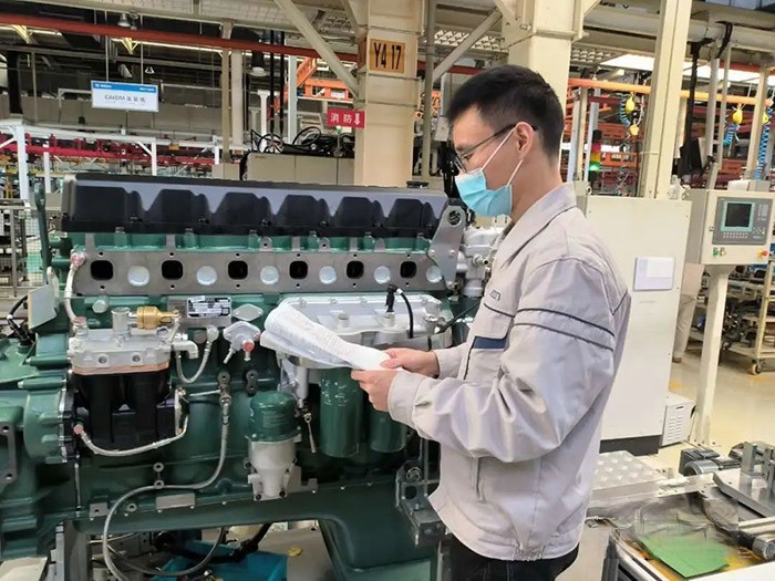 解放動力,發動機