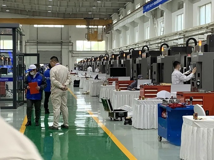 解放動力,發動機