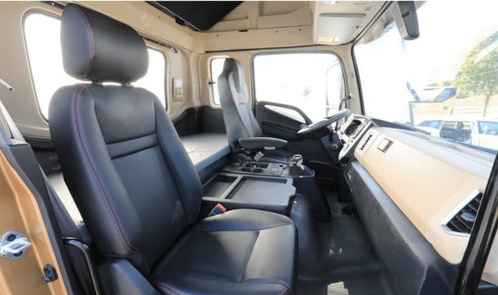 長(zhǎng)途運(yùn)輸，江淮1卡德沃斯T9中卡助您前“兔”無(wú)量！