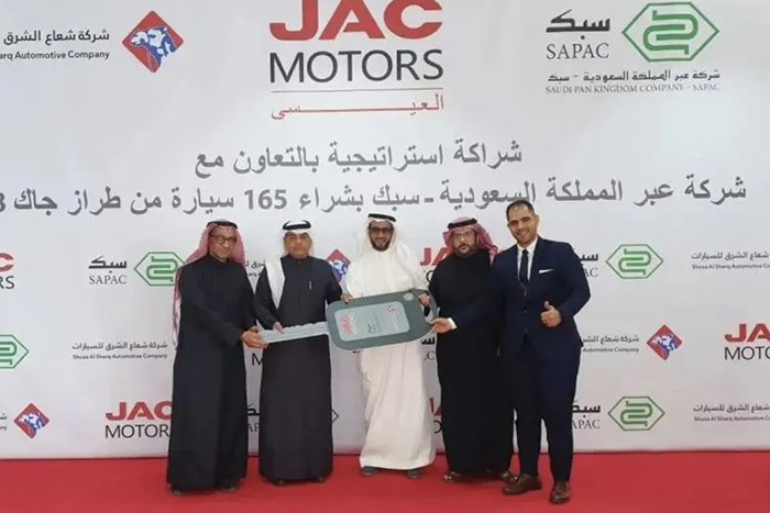 海灣市場開門紅,165臺江淮T8皮卡交付沙特