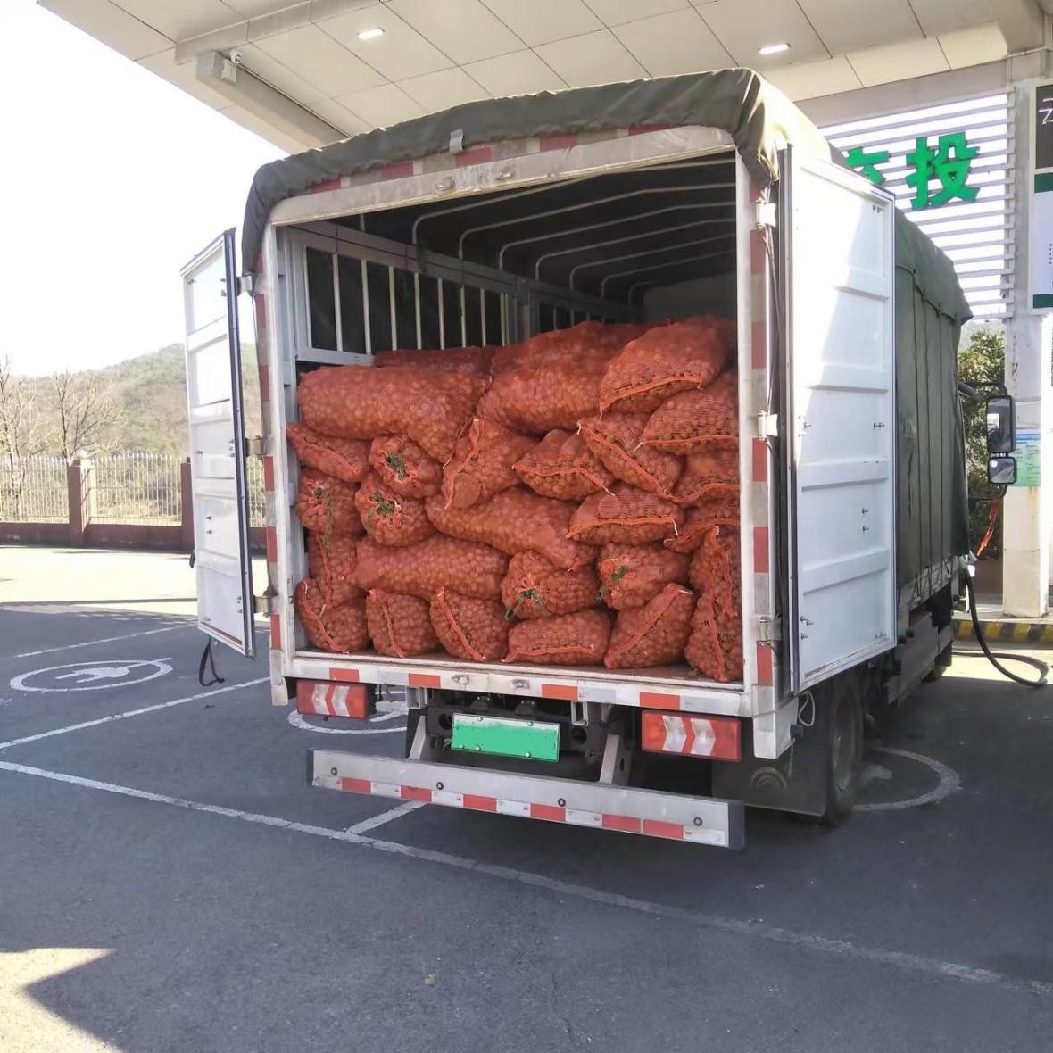 二十年貨運“老司機”首選宇通輕卡！這款輕卡為何讓人信賴？