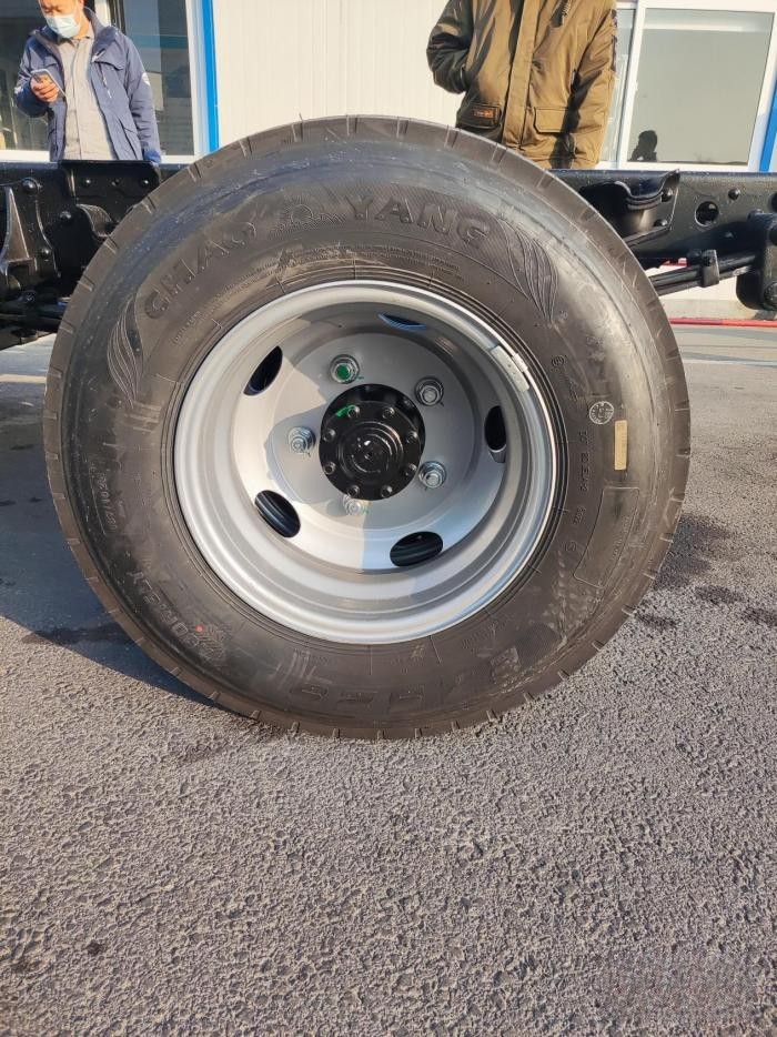 領(lǐng)航卡車推出全新電動輕卡,實拍帶您了解領(lǐng)航G5EV的不凡實力