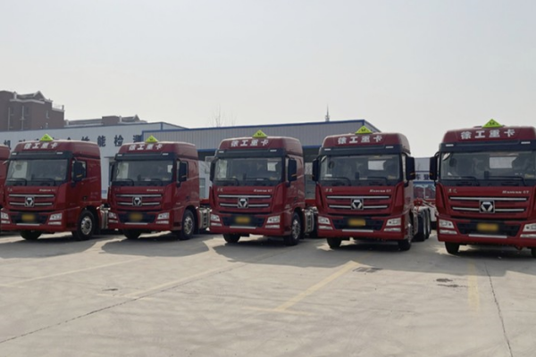 90%占有率!徐工汽車危化品牽引車批量交付河南客戶