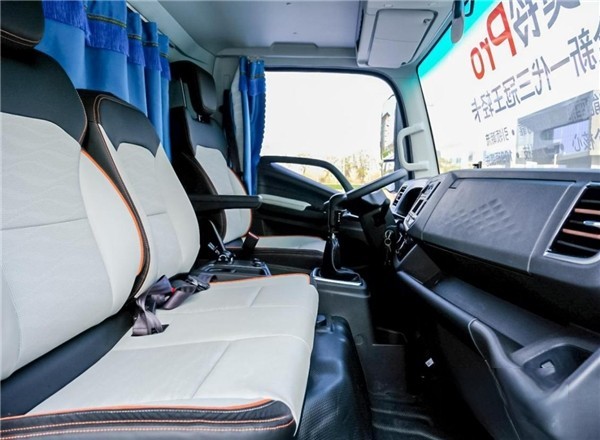 科技為王!看福田汽車新一代三冠王如何續寫榮光