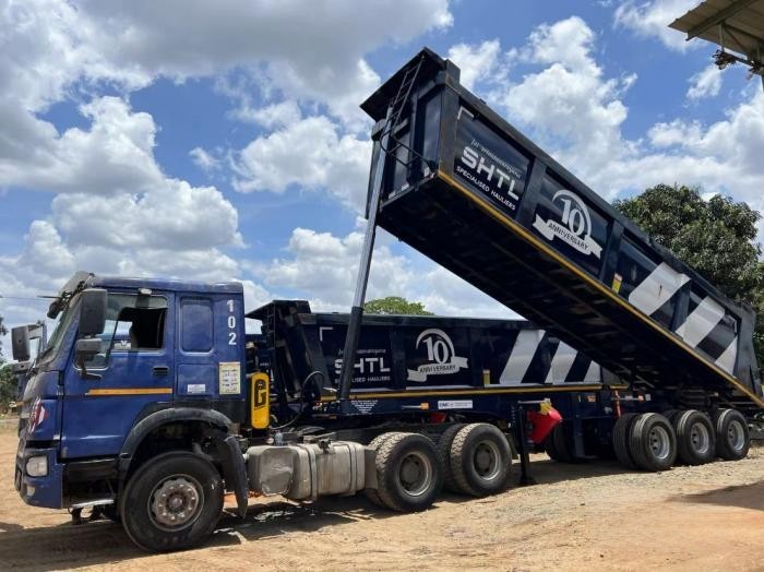 打通“產(chǎn)品與服務(wù)”任督二脈，吉奧格榮獲值得用戶信賴半掛車液壓舉升系統(tǒng)大獎(jiǎng)