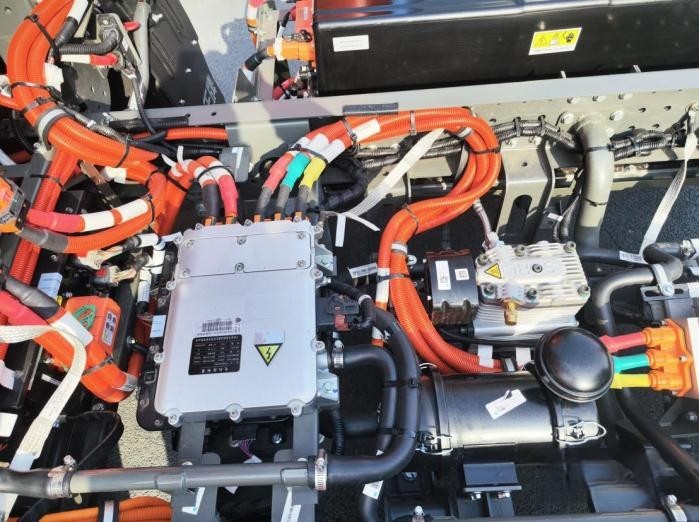 城配物流如何選?重汽王牌EV純電載貨車分分鐘成為最香選擇!