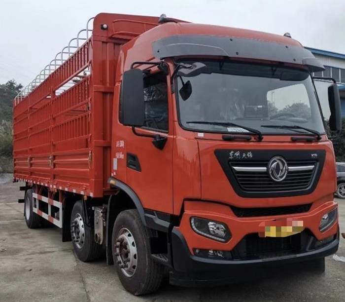 棄“早九晚六”跑運輸 蘇鑫超：選對利器不遺憾