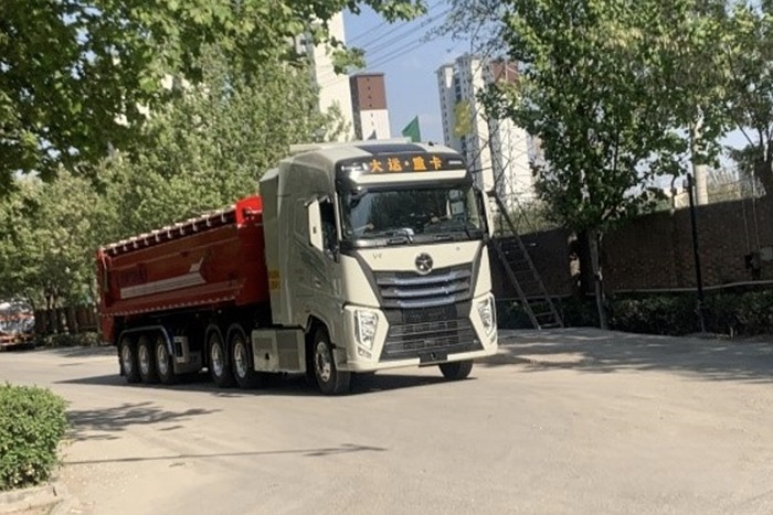 無懼挑戰(zhàn),大運氫燃料重卡“三高”試驗順利完成!