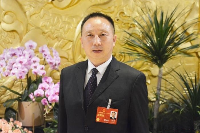 可靠品質(zhì)賦能·科技創(chuàng)新引領(lǐng) 帶你看東風(fēng)商用車如何讓“人、車、生活”更為和諧