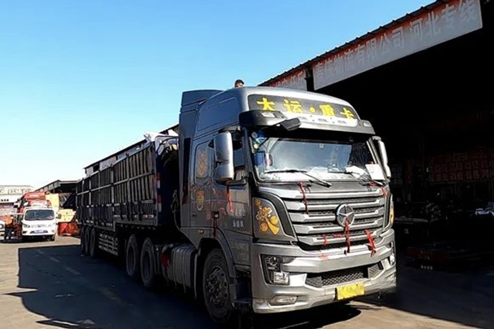 從邂逅到情緣，樊凱旋與大運重卡一路相伴