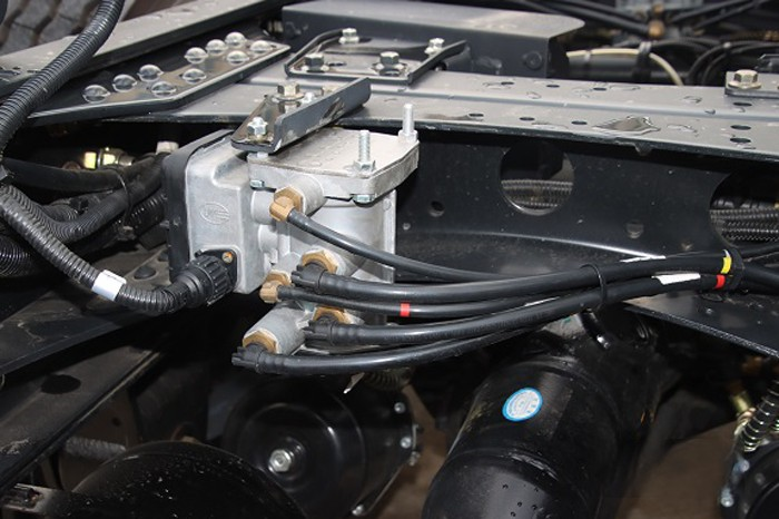 追求安全的道路上 聯(lián)合重卡并不孤單！