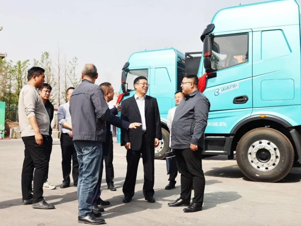 進入2023年，如果科技旗下長征汽車新能源重卡先后在唐山、保定、天津、成都、青島等地批量交付，實現開門紅。